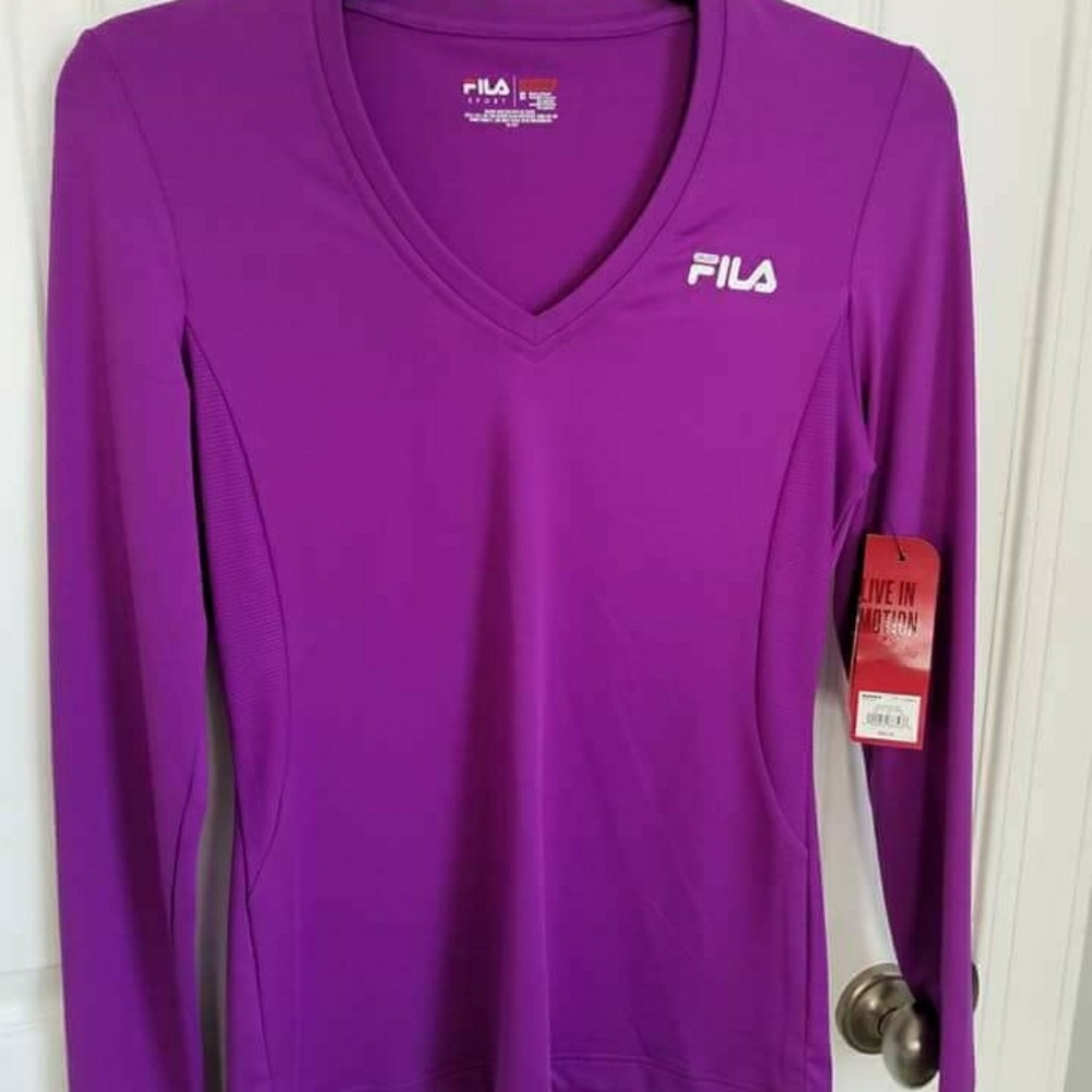 Fila top